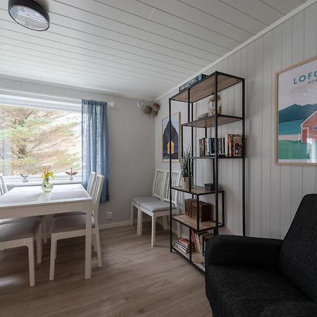 Cozy House By The Fjord In The Heart Of Lofoten Villa Reine Exterior foto